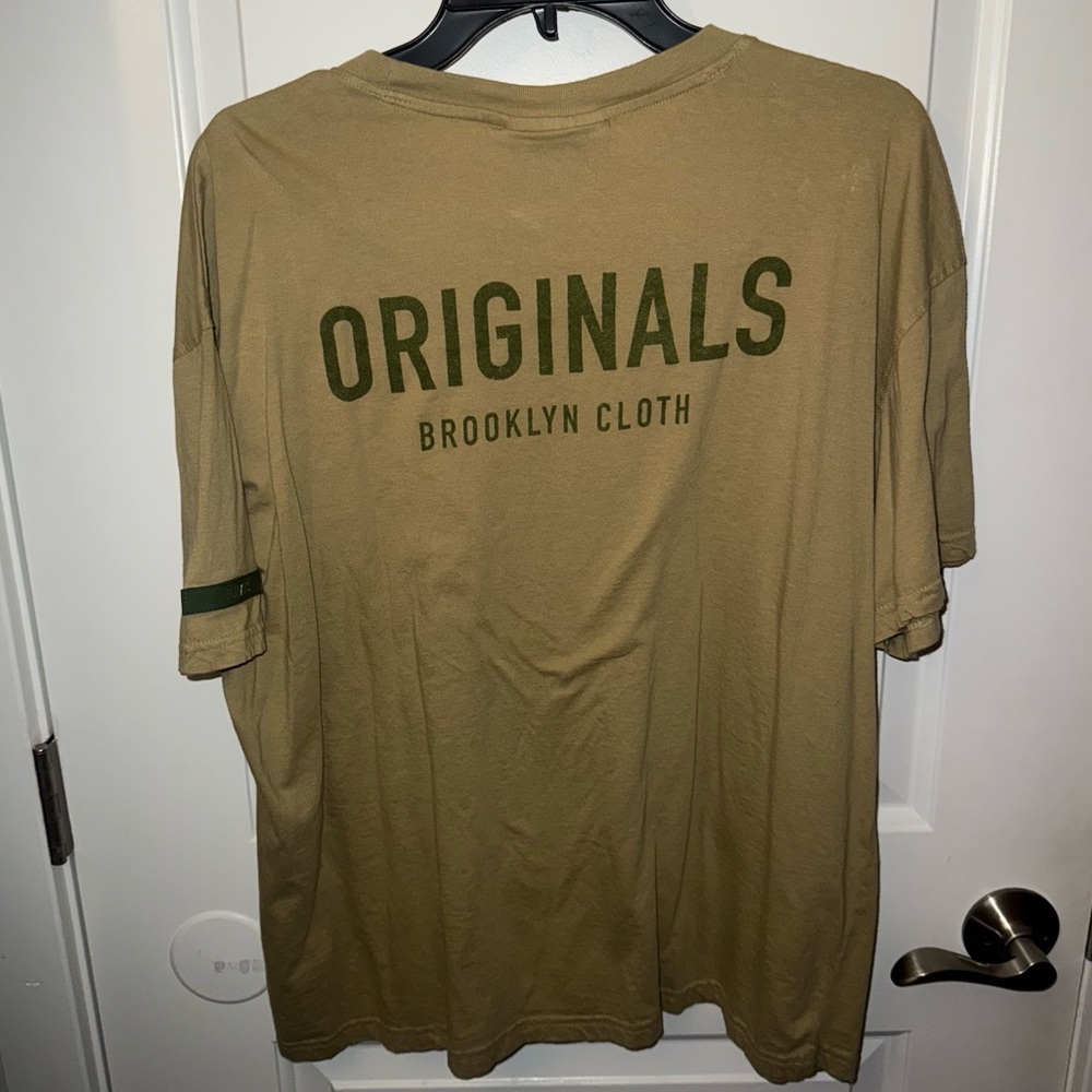 Originals Brooklyn Cloth Olive Green T-Shirt Size Large